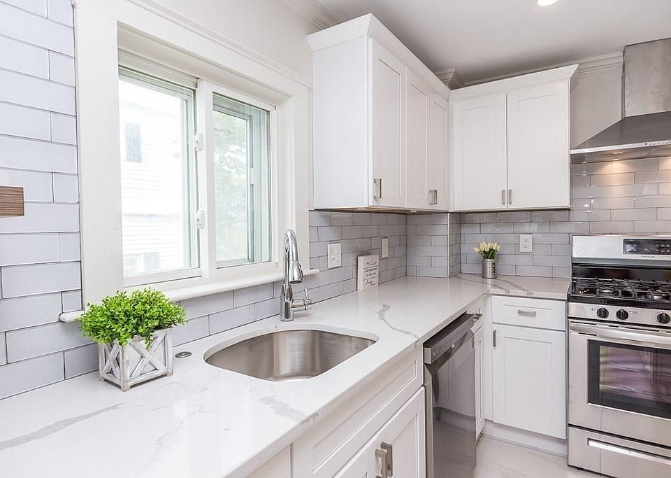 52 Crystal Cove Ave, Winthrop, MA 02152 Zillow