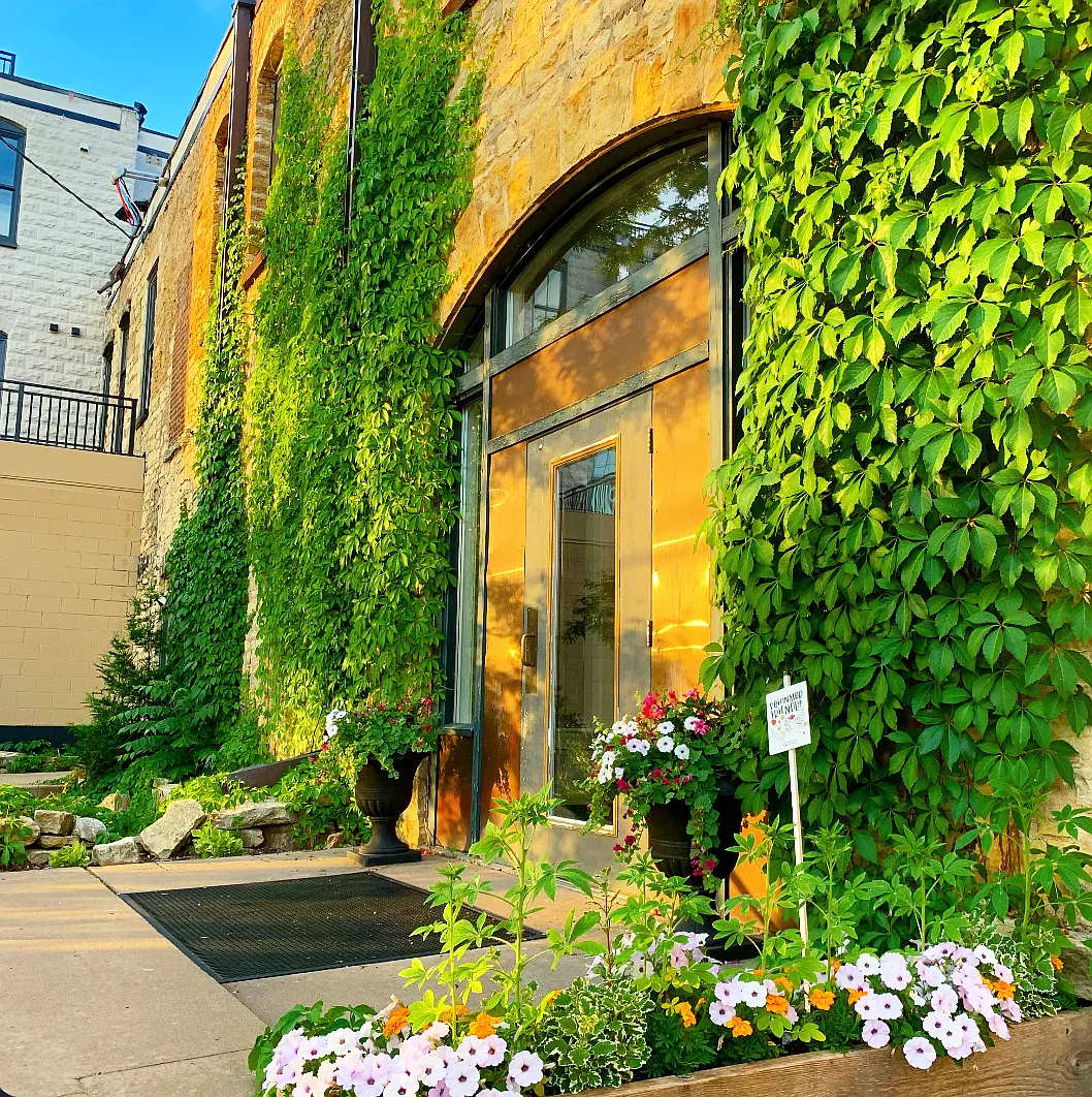 Jono Gardens LLC - 509 — Photo 4