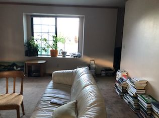 1099 Windsor Dr, River Heights, UT 84321