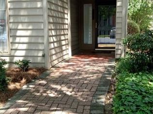 801 Garden Ct NE, Atlanta, GA