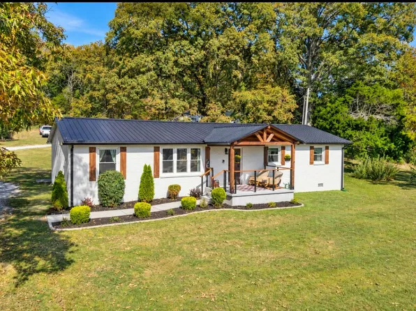 2279 Abiff Rd, Burns, TN 37029