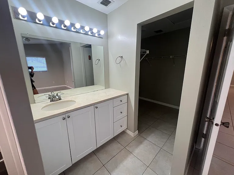 7 Islington Pl — Photo 14