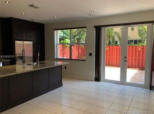 16667 SW 84th Ter, Miami, FL 33193