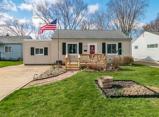 764 Quentin Rd, Eastlake, OH 44095