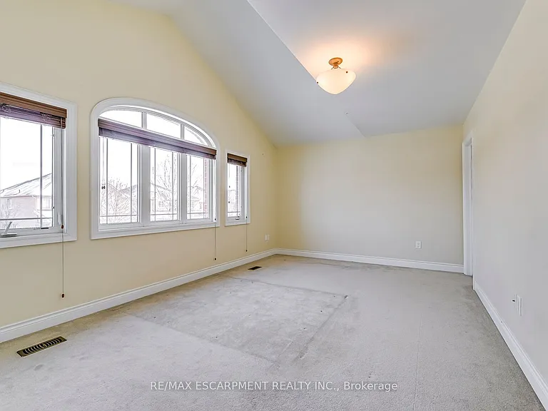 2492 Chaplin Rd — Photo 21