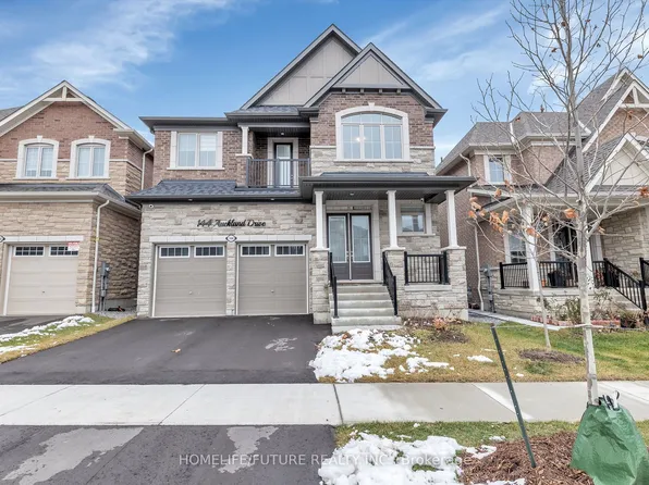 144 Auckland Dr, Whitby, ON L1P 0J2