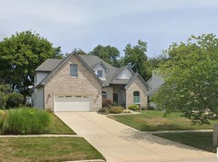 4533 Greenbriar Dr, Springfield, IL 62711