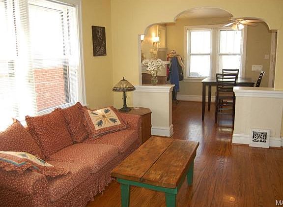4th image of 1254 Moorlands Dr