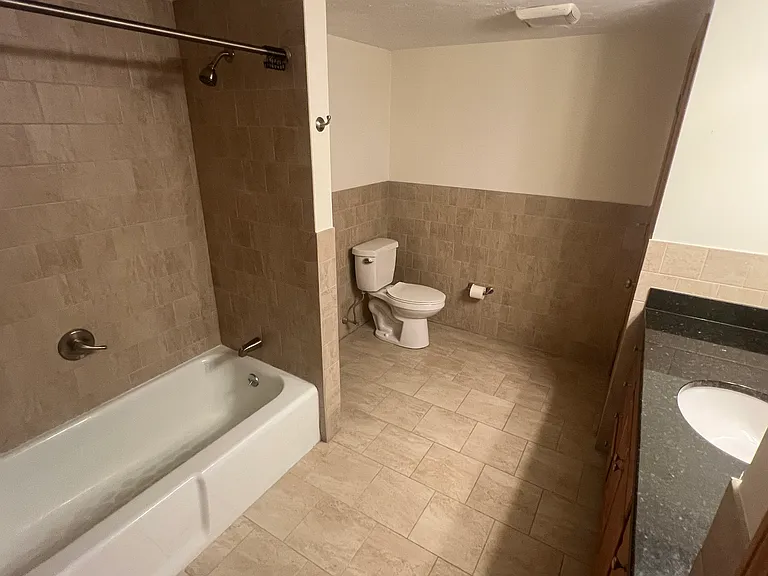 2360 Commonwealth Ave #1-2 — Photo 9