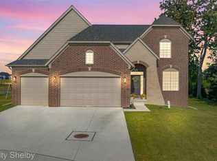 52322 Monaco Dr, Macomb, MI 48042