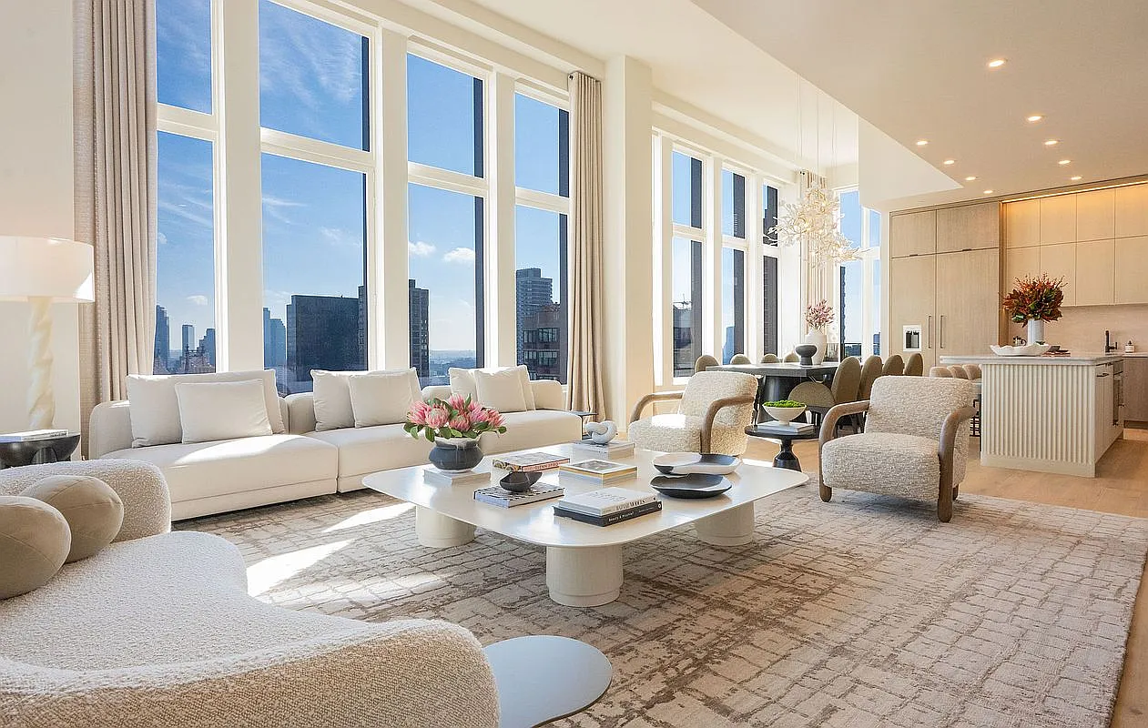 249 E 62nd St Unit Penthouse photo 1