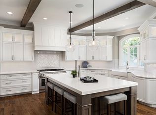 812 Wellner Rd, Naperville, IL 60540