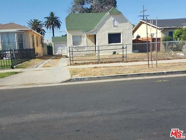 1st image of 757 W 106th St