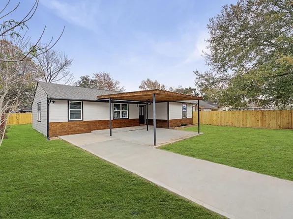 5719 Southwind St, Houston, TX 77033