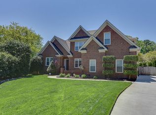 904 Walnut Neck Cir, Chesapeake, VA 23320