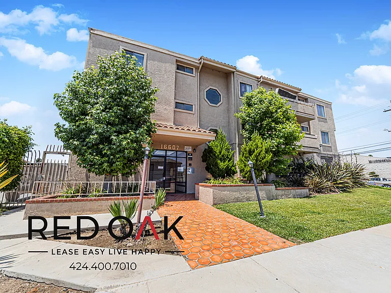16607 S Halldale Ave #205 — Photo 4