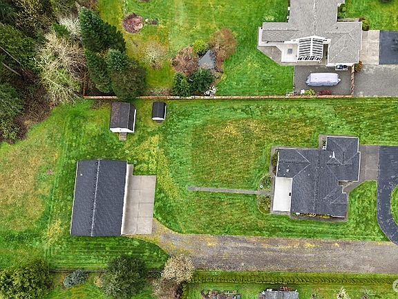 4th image of 10211 169th Drive NE