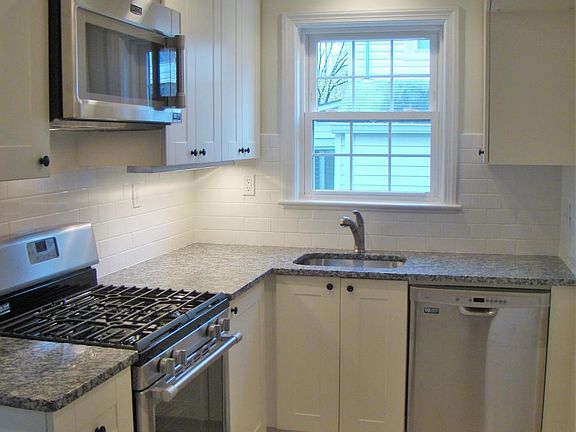 Brand New Kitchen and Appliances