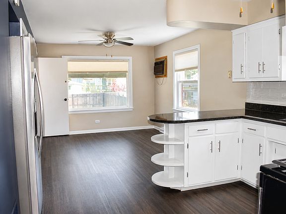 5th image of 10941 S Kedzie Ave