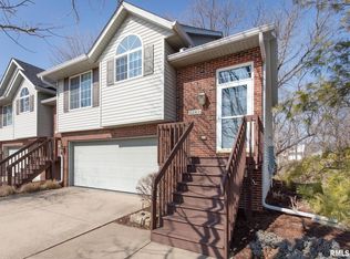 1247 33rd Avenue Cir, Silvis, IL