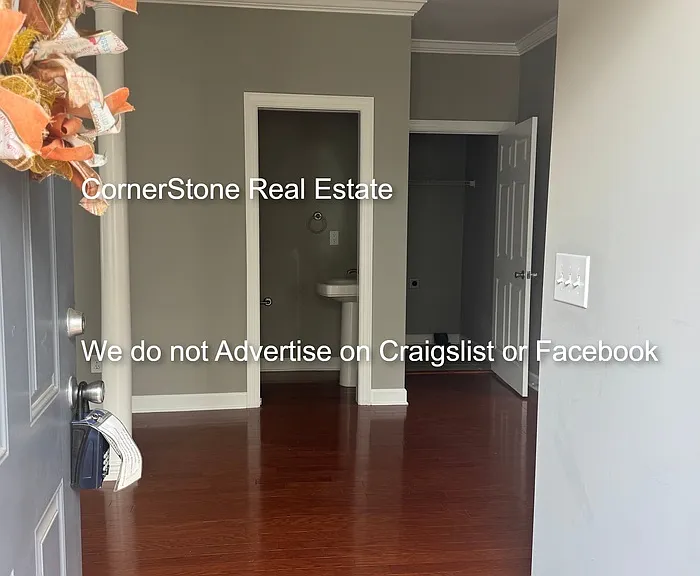 921 Kensington Park Rd — Photo 5