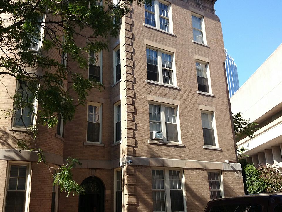 2nd image of 60 Clearway St APT 8