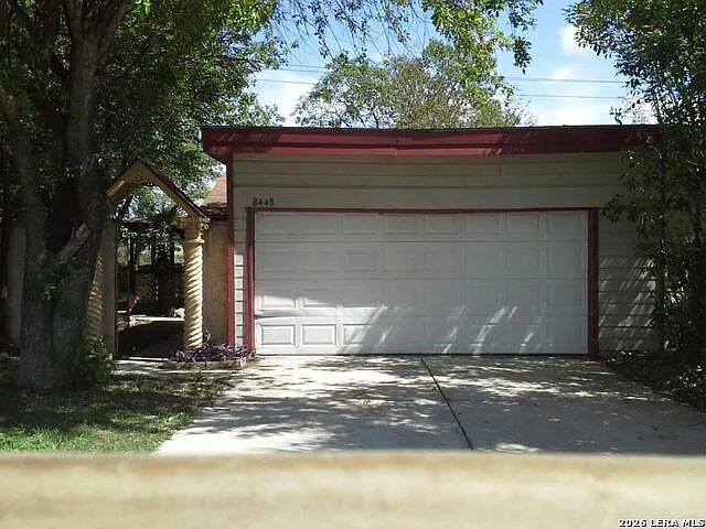 8448 Dixon Ridge Dr — Photo 7