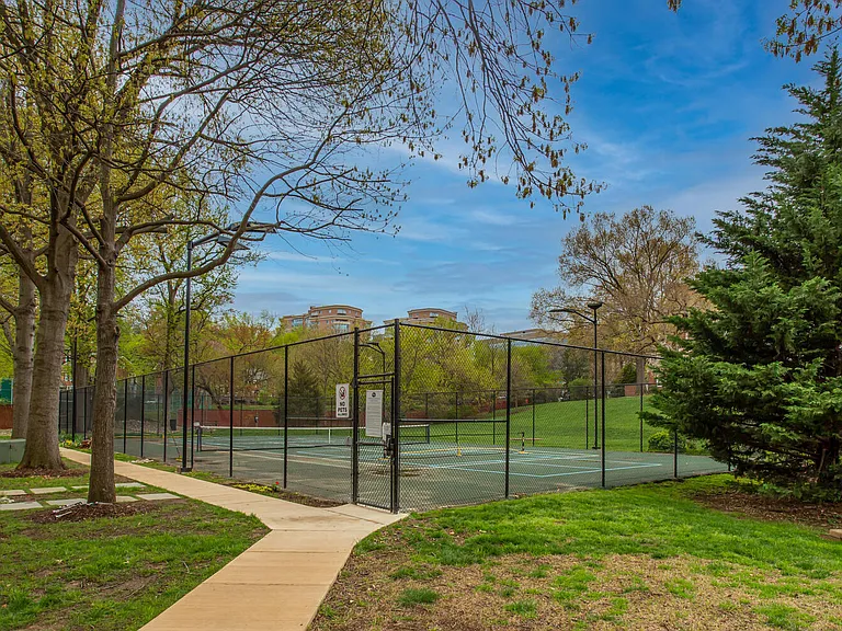 2707 S Walter Reed Dr #B — Photo 18