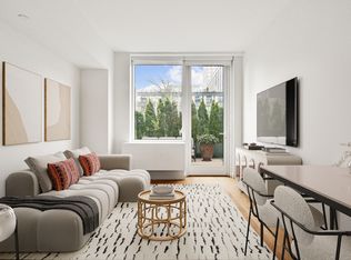 180 Broome St #604, New York, NY 10002