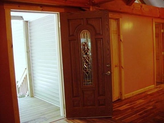 5th image of 62 Cedar Dr