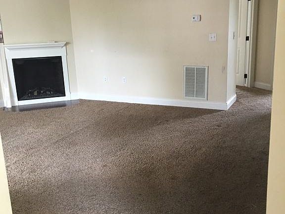 2nd image of 402 Treyson Ln