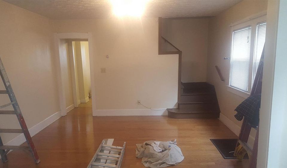 1st image of 520-522 E Tompkins St