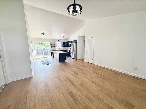 2nd image of 500 Brenna Ln