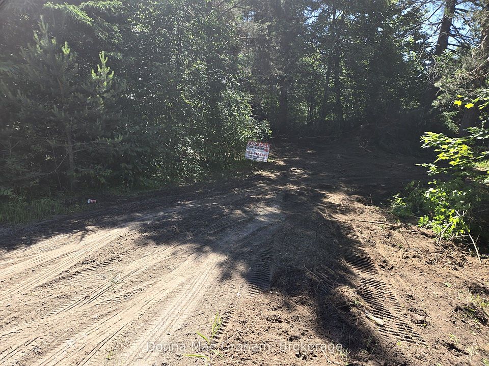 2nd image of 0 E Macduff Rd