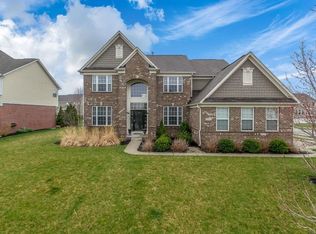 10037 Fantina Ln, Fortville, IN 46040