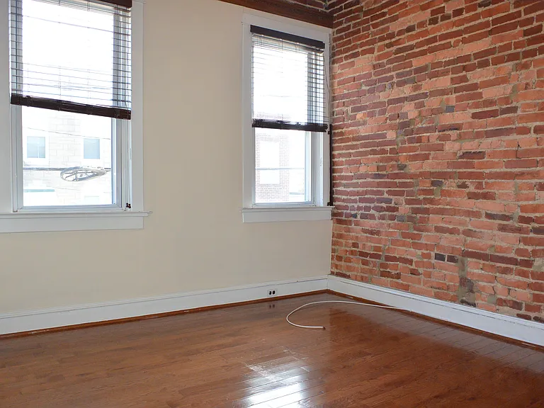 1430 Haubert St — Photo 14