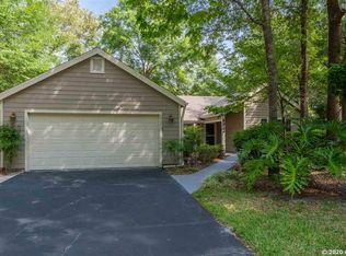 9912 SW 54th Ln, Gainesville, FL 32608