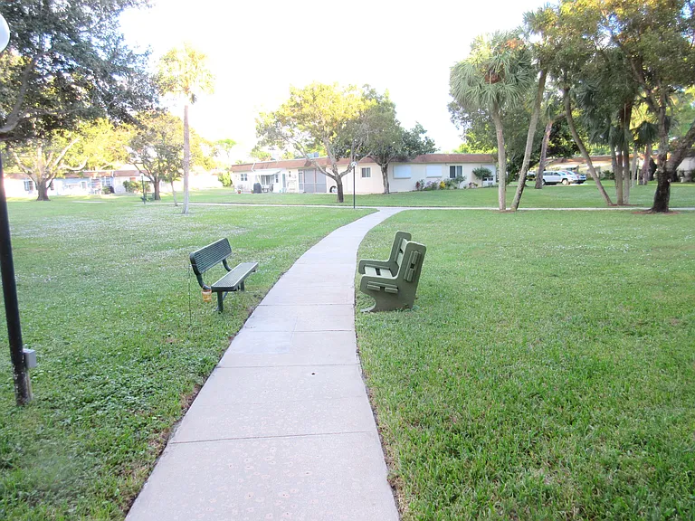 606 SW Natura Blvd #308 — Photo 18