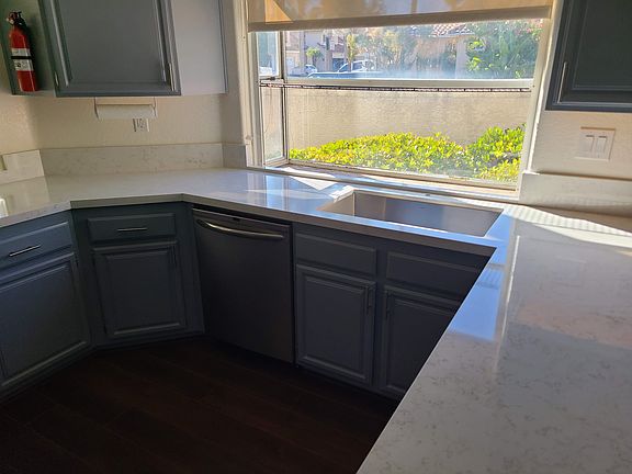 4th image of 1600 Avenida Guillermo