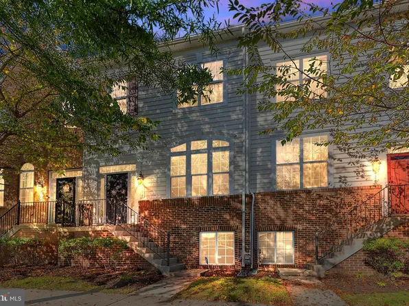 524 Jurgensen Pl, Landover, MD 20785