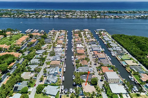 100 Neptune Dr Photo 1