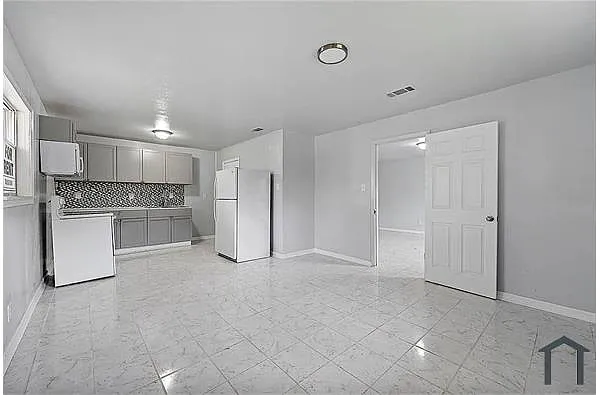 Building Photo - 404 N 16th St