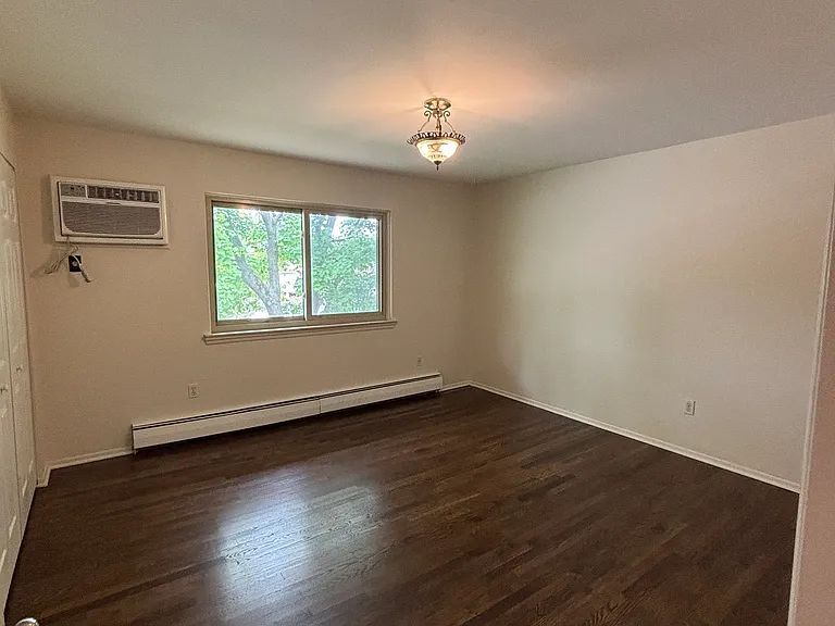 26305 W Seven Mile Rd #A-203 — Photo 8