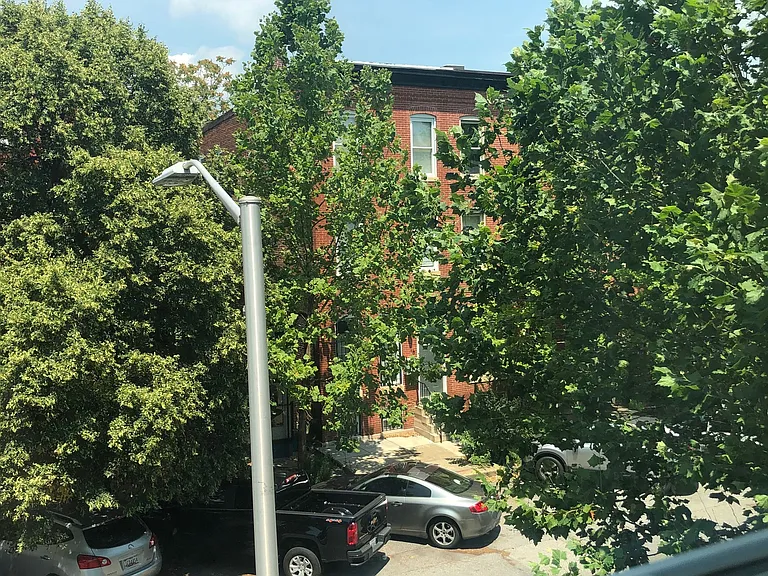 2325 Maryland Ave — Photo 8