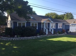 39006 88th St, Burlington, WI 53105