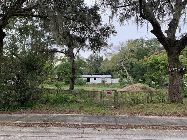1st image of 1511 Oak Ln