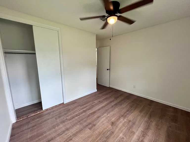 147 Beech St — Photo 7