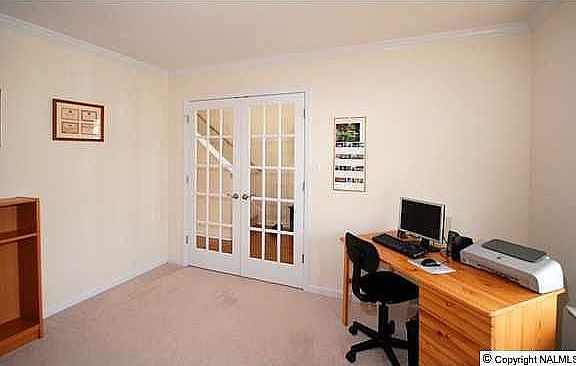 4th image of 4816 Creston Ct SE