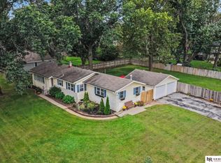 2224 N 102nd St, Omaha, NE 68134