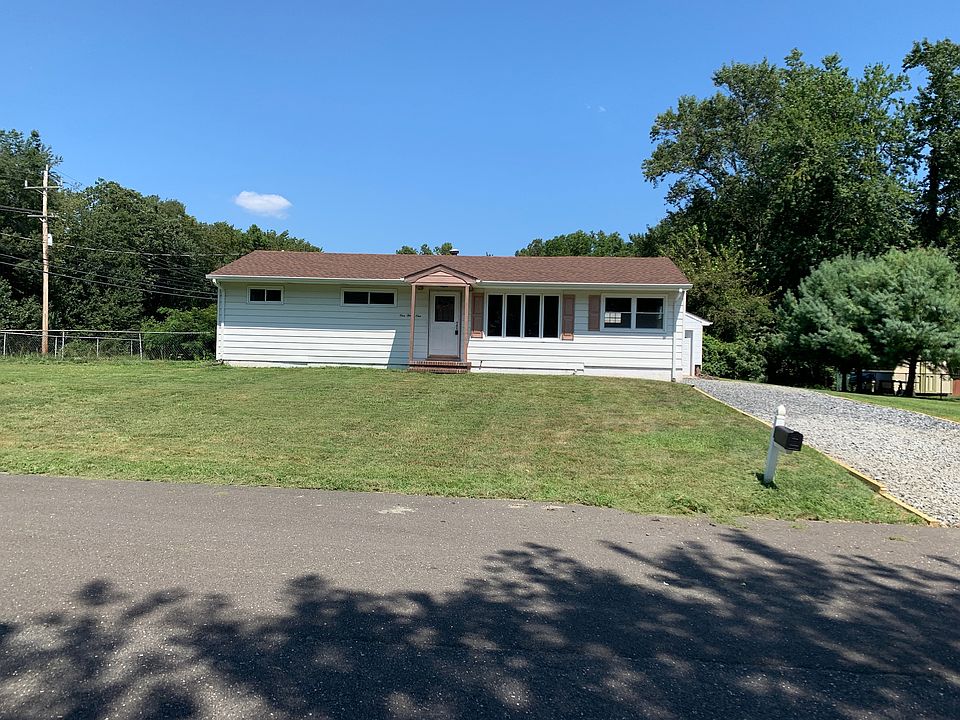 131 Grant Street Bayville 